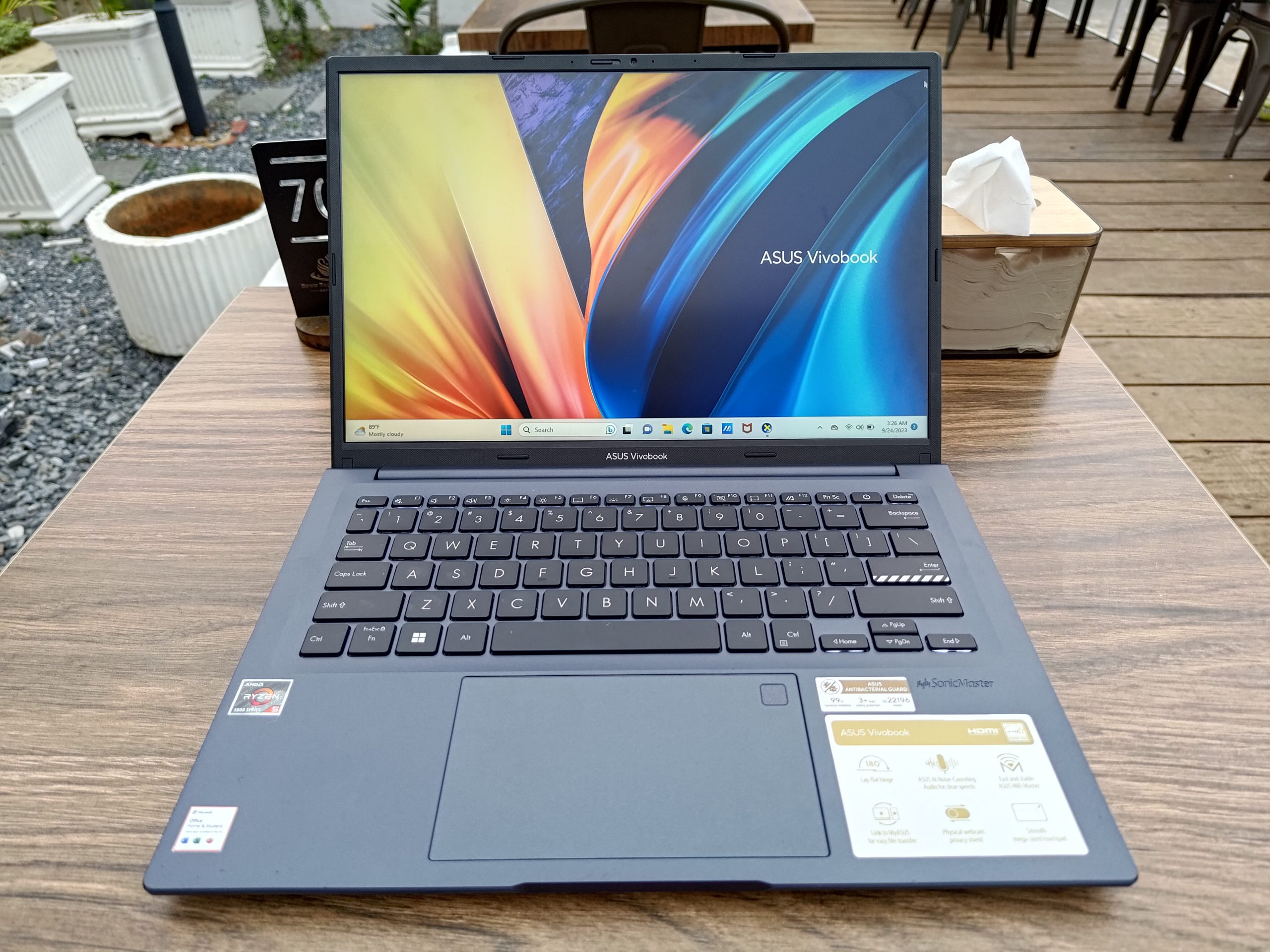 Laptop Asus VivoBook 14X M1403